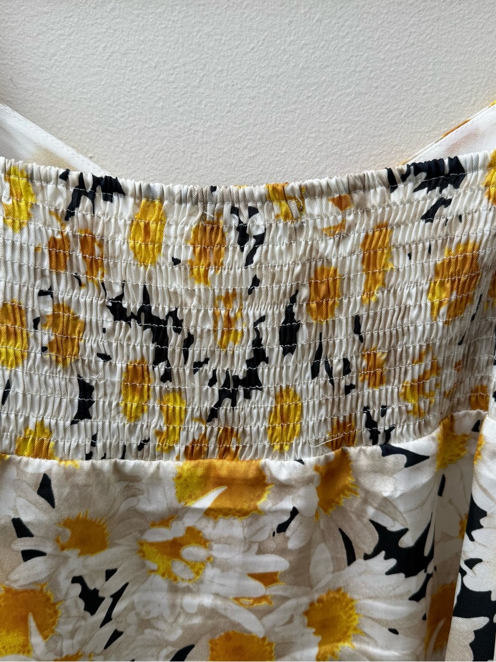 Zara White and Yellow Floral Puff-Sleeve Blouse - Picture 6 of 6